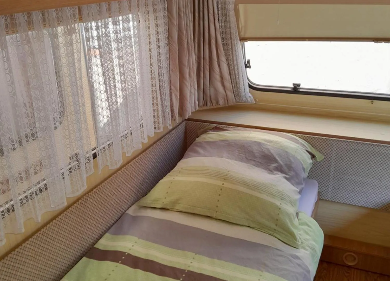 Moving Inn - Retro Uebernachten Im Wohnwagen, Guenstig & Zentral Nuremberg 0*,
