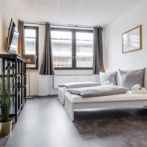  Guest house Midtown